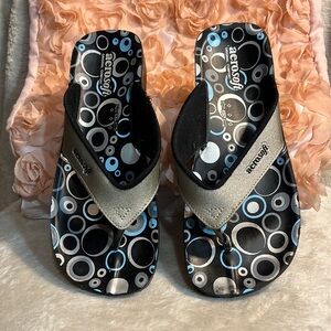 Aerosoft sandals Grey